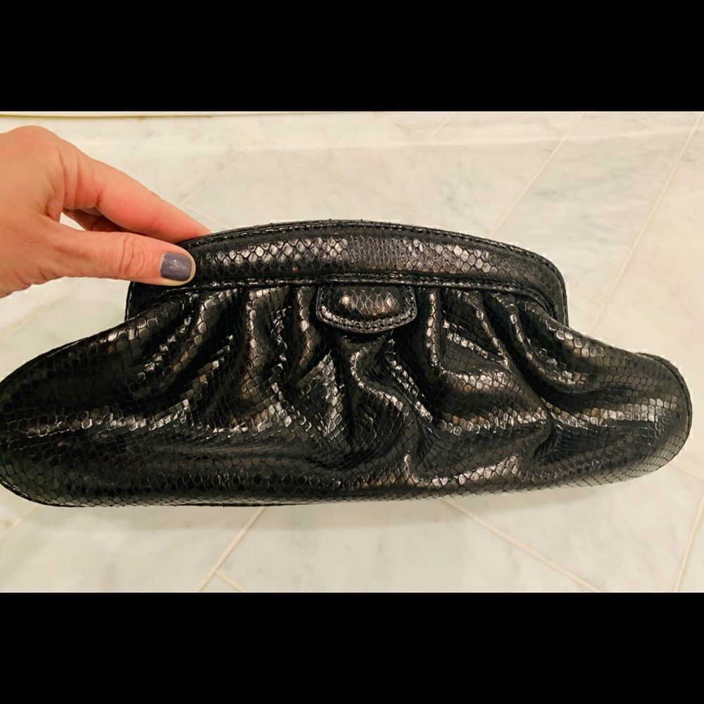 BANANA REPUBLIC leather/snakeskin clutch or evening shoulder bag w/ metal strap